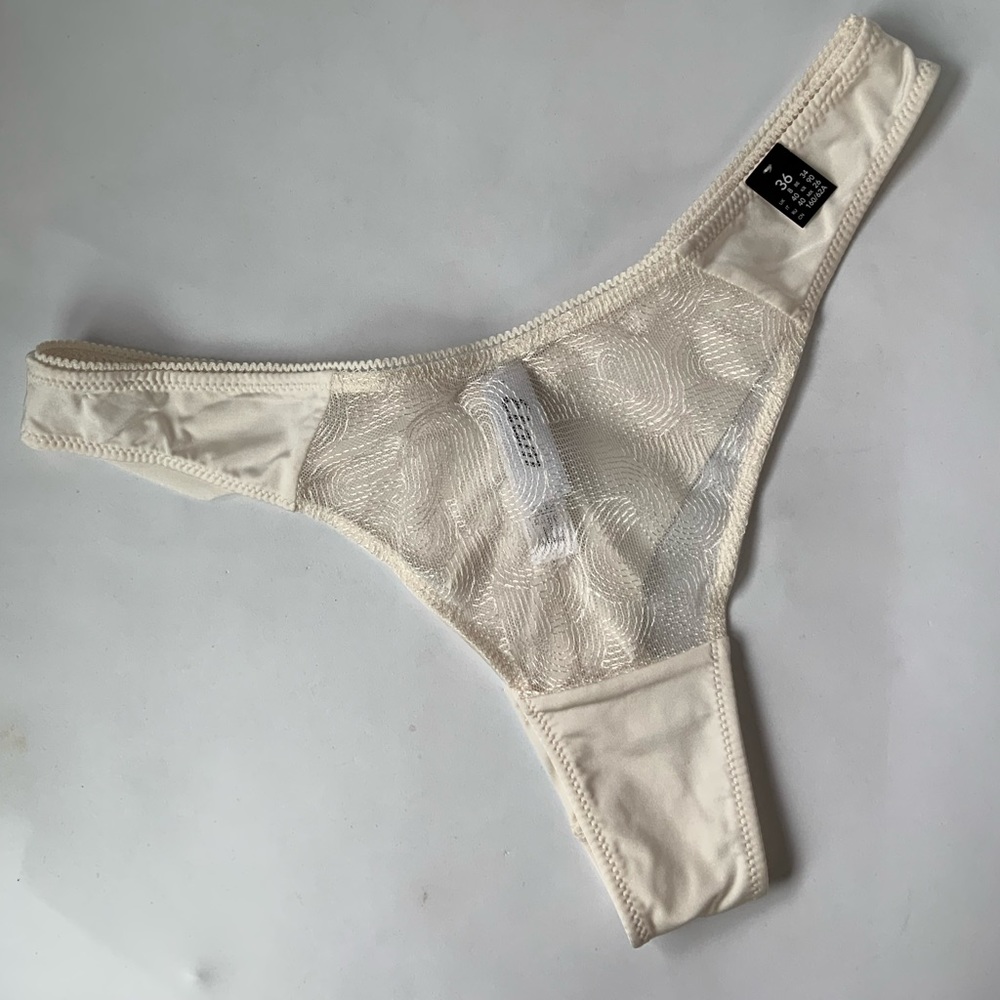 Etam Thong